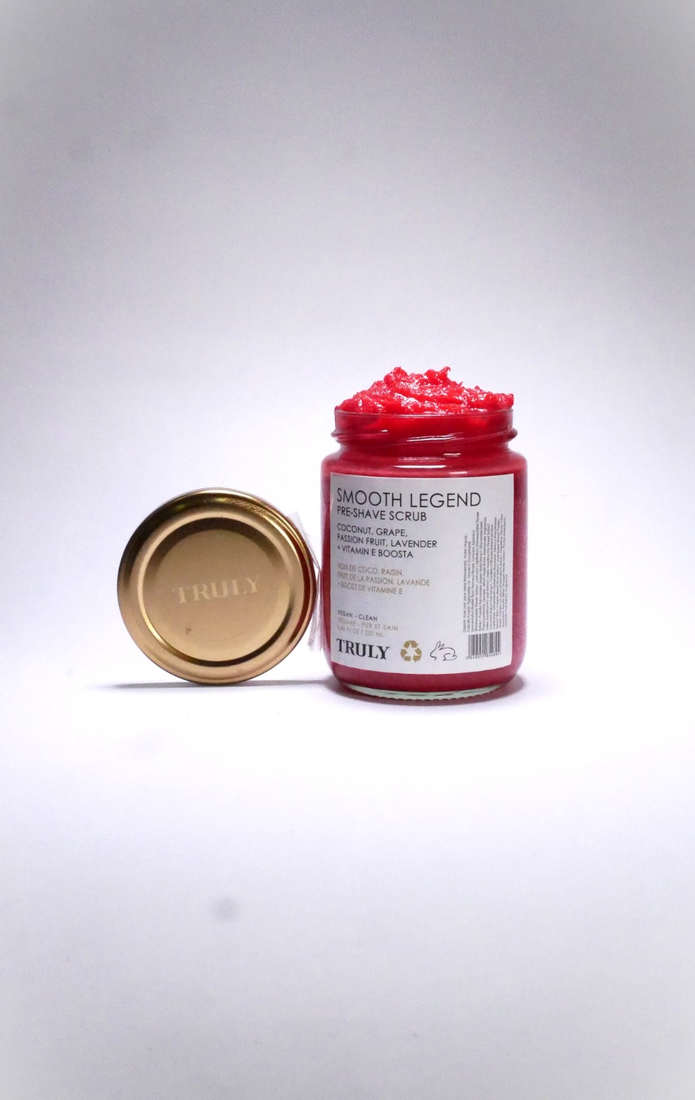 SMOOTH LEGEND PRE-SHAVE SCRUB TRULY